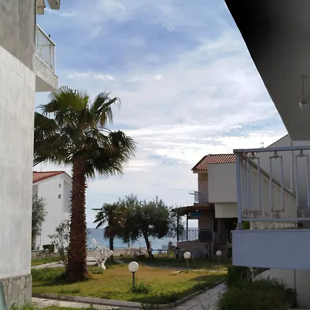 Apartman Christy's By The Sea