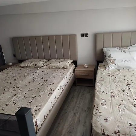 Christy's By The Sea Skála Foúrkas