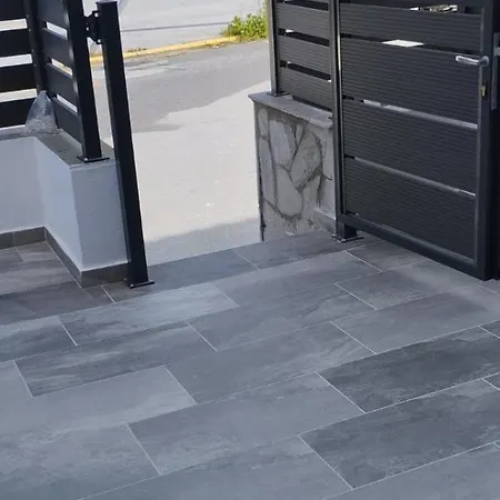 Christy's By The Sea Skála Foúrkas